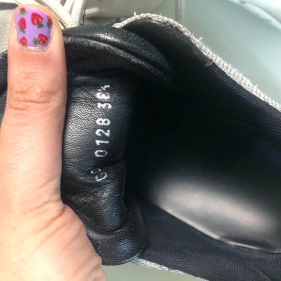 Louis Vuitton archlight sneaker - Picture 6 of 6